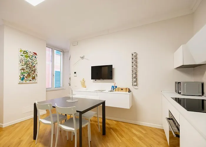 Casa Margot Ad Un Passo Dall'Ariston Lägenhet