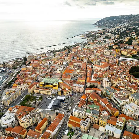 Lejlighed Casa Margot Affianco Teatro Ariston *